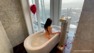 玄冰女神大胆露脸~众狼求档OnlyFans极品反差小姐姐【妮可】解锁私拍3P淫语剧情完美出脸圈粉无数完结 2021-08-07 面试MV女主 黑丝足交 口交 后入肏屄内射1