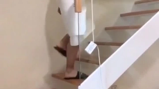 母子乱伦真实吃妈妈的屎和尿表情痛苦还露脸我操
