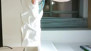 极好的奢侈的丰满的身体招待