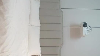 头发稀少怎么变浓密小贱狗大鸡巴入女王美鲍，内射中出1